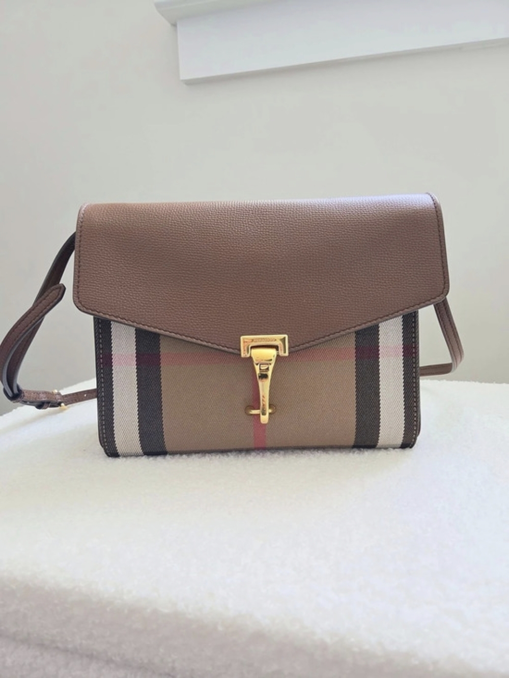 Burberry Leather Vintage Check Title Bag
